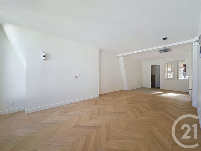 Appartement T3 à vendre - 3 pièces - 58.76 m2 - VERSAILLES - 78 - ILE-DE-FRANCE - Century 21 Fels Immobilier