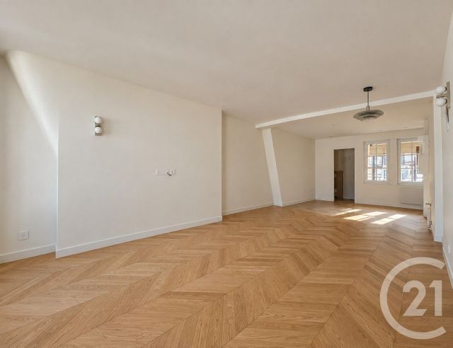 Appartement T3 à vendre - 3 pièces - 58.76 m2 - VERSAILLES - 78 - ILE-DE-FRANCE - Century 21 Fels Immobilier