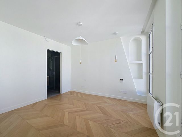 Appartement T3 à vendre - 3 pièces - 58.76 m2 - VERSAILLES - 78 - ILE-DE-FRANCE - Century 21 Fels Immobilier