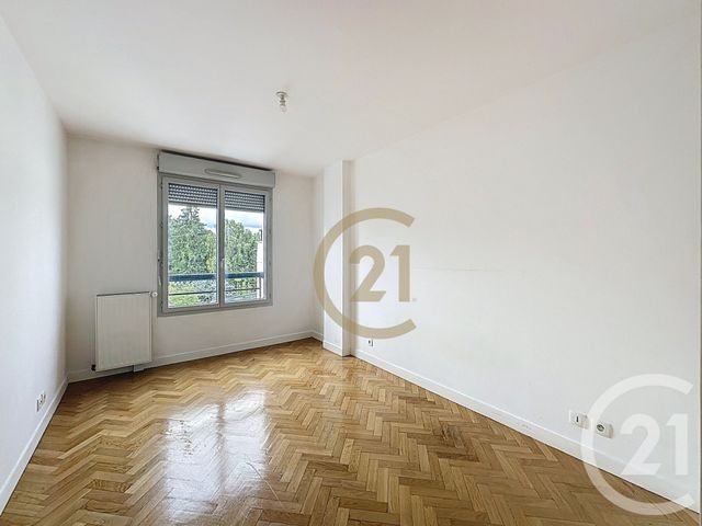 Afficher la photo en grand Appartement T3 à vendre - 3 pièces - 64.24 m2 - VERSAILLES - 78 - ILE-DE-FRANCE - Century 21 Fels Immobilier