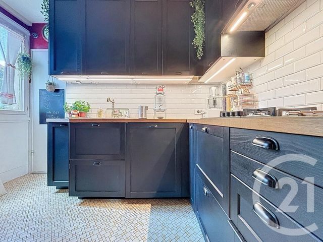 Appartement F5 à vendre - 5 pièces - 97.38 m2 - VIROFLAY - 78 - ILE-DE-FRANCE - Century 21 Fels Immobilier