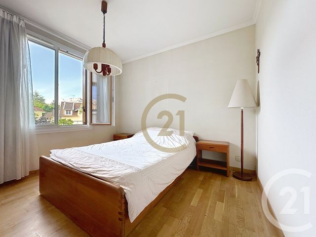 Afficher la photo en grand maison à vendre - 5 pièces - 130.41 m2 - VERSAILLES - 78 - ILE-DE-FRANCE - Century 21 Fels Immobilier