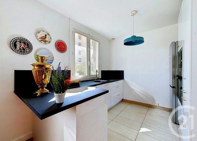 maison à vendre - 4 pièces - 75.0 m2 - VERSAILLES - 78 - ILE-DE-FRANCE - Century 21 Fels Immobilier