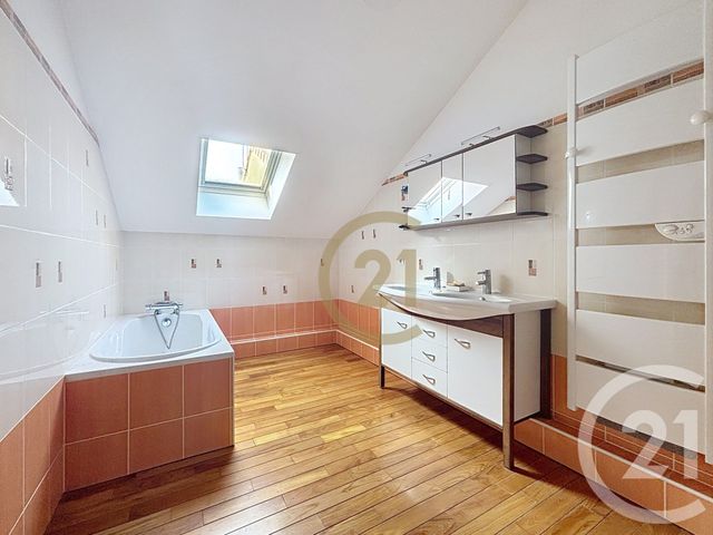 maison à vendre - 5 pièces - 113.38 m2 - VERSAILLES - 78 - ILE-DE-FRANCE - Century 21 Fels Immobilier