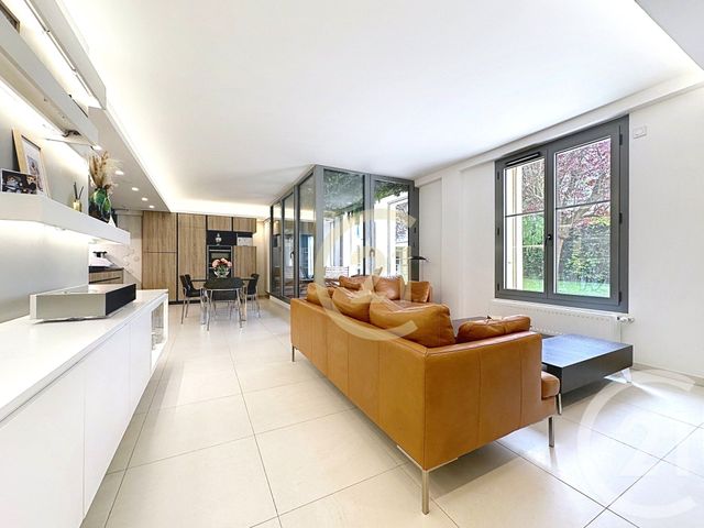 Appartement F5 à vendre - 5 pièces - 87.82 m2 - VERSAILLES - 78 - ILE-DE-FRANCE - Century 21 Fels Immobilier