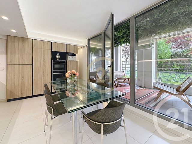 Appartement F5 à vendre - 5 pièces - 87.82 m2 - VERSAILLES - 78 - ILE-DE-FRANCE - Century 21 Fels Immobilier