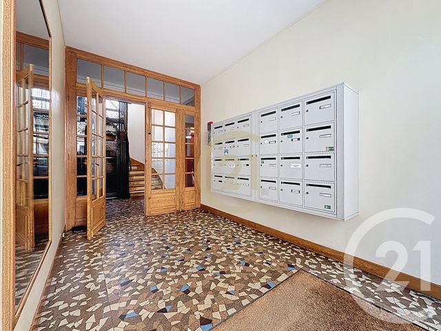 Appartement T4 à vendre - 4 pièces - 90.11 m2 - VERSAILLES - 78 - ILE-DE-FRANCE - Century 21 Fels Immobilier