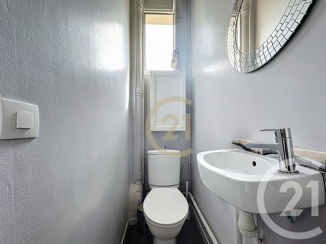 Appartement T4 à vendre - 4 pièces - 90.11 m2 - VERSAILLES - 78 - ILE-DE-FRANCE - Century 21 Fels Immobilier