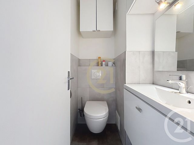 Appartement F5 à vendre - 5 pièces - 107.65 m2 - VERSAILLES - 78 - ILE-DE-FRANCE - Century 21 Fels Immobilier