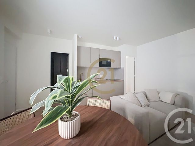 Appartement T2 à vendre - 2 pièces - 32.04 m2 - 78 - ILE-DE-FRANCE - Century 21 Fels Immobilier