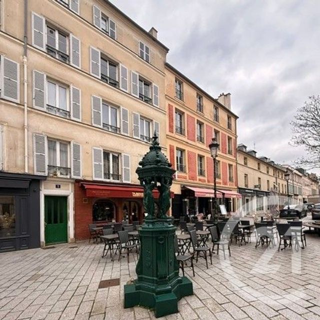 Appartement F4 à vendre - 4 pièces - 83.03 m2 - VERSAILLES - 78 - ILE-DE-FRANCE - Century 21 Fels Immobilier