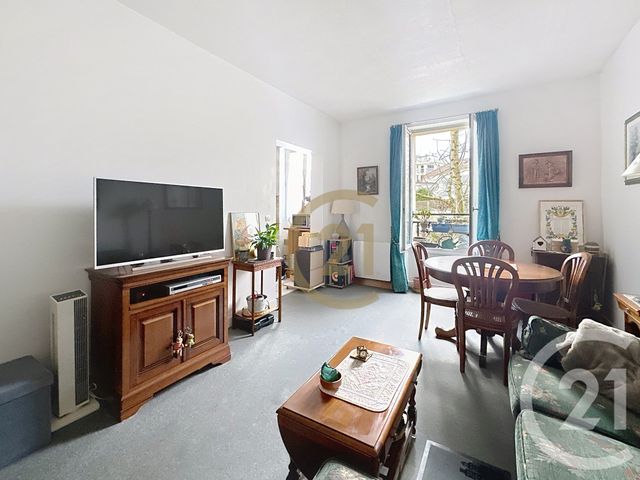 Appartement F2 à vendre - 2 pièces - 37.4 m2 - VERSAILLES - 78 - ILE-DE-FRANCE - Century 21 Fels Immobilier