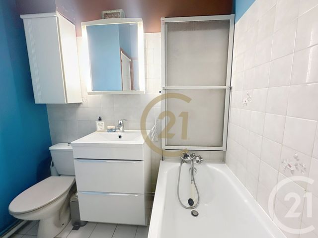 Appartement F2 à vendre - 2 pièces - 37.4 m2 - VERSAILLES - 78 - ILE-DE-FRANCE - Century 21 Fels Immobilier