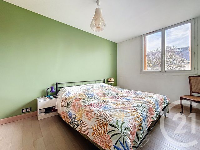 Appartement F5 à vendre - 5 pièces - 82.73 m2 - VERSAILLES - 78 - ILE-DE-FRANCE - Century 21 Fels Immobilier