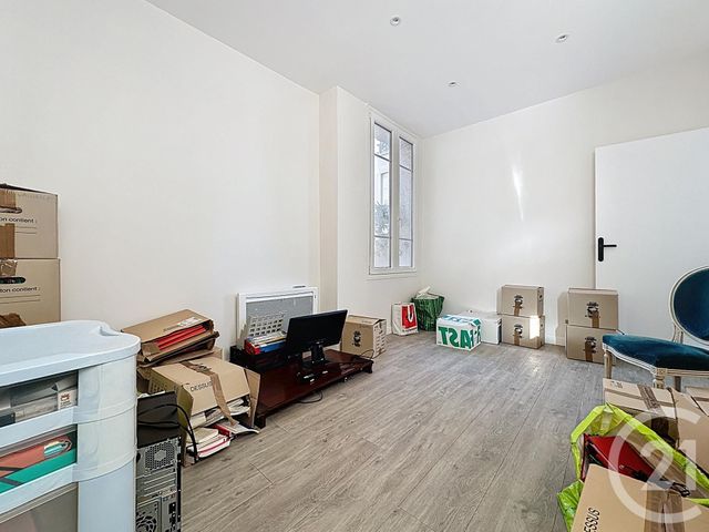 Appartement Local à vendre - 4 pièces - 61.09 m2 - VERSAILLES - 78 - ILE-DE-FRANCE - Century 21 Fels Immobilier