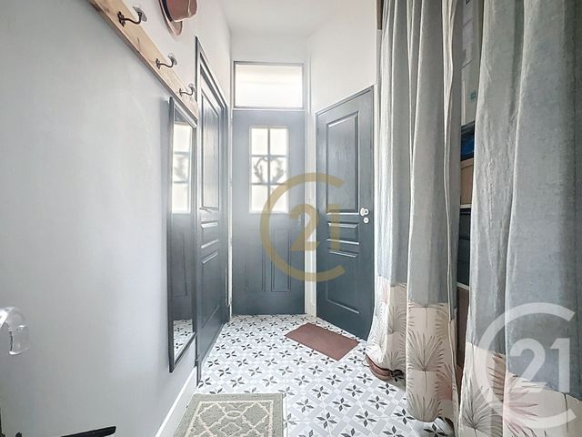 Appartement T3 à vendre - 3 pièces - 51.13 m2 - VERSAILLES - 78 - ILE-DE-FRANCE - Century 21 Fels Immobilier