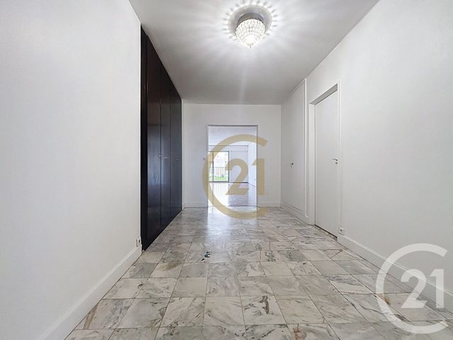 Appartement F3 à vendre - 5 pièces - 118.48 m2 - VERSAILLES - 78 - ILE-DE-FRANCE - Century 21 Fels Immobilier