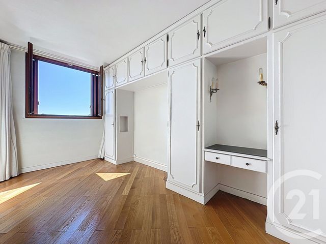 Appartement F3 à vendre - 3 pièces - 56.89 m2 - VERSAILLES - 78 - ILE-DE-FRANCE - Century 21 Fels Immobilier