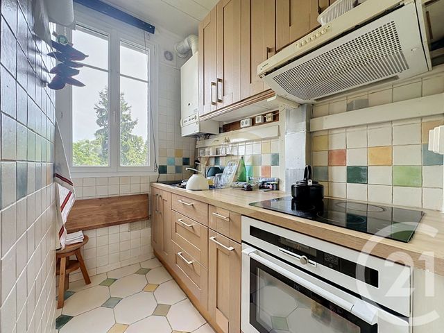 Appartement T3 à vendre - 3 pièces - 41.64 m2 - VIROFLAY - 78 - ILE-DE-FRANCE - Century 21 Fels Immobilier