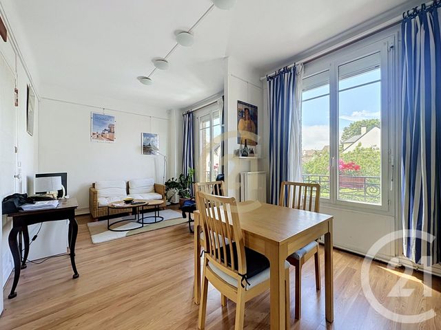 Appartement T3 à vendre - 3 pièces - 41.64 m2 - VIROFLAY - 78 - ILE-DE-FRANCE - Century 21 Fels Immobilier