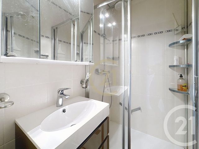 Appartement F4 à vendre - 4 pièces - 97.48 m2 - VERSAILLES - 78 - ILE-DE-FRANCE - Century 21 Fels Immobilier