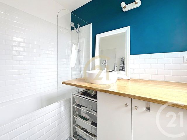 Appartement F2 bis à vendre - 3 pièces - 54.78 m2 - VERSAILLES - 78 - ILE-DE-FRANCE - Century 21 Fels Immobilier
