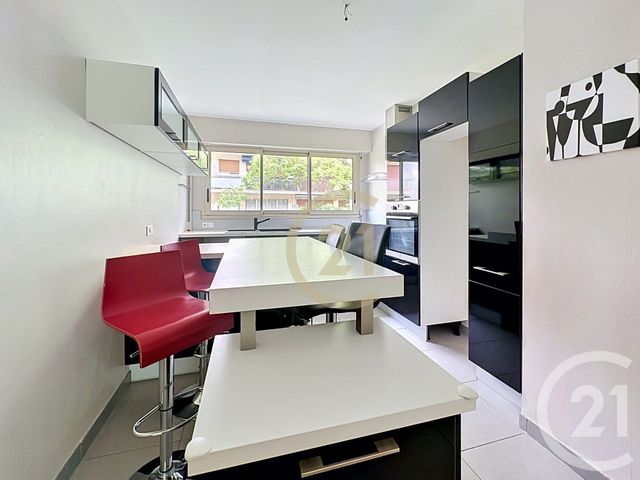 Appartement F4 à vendre - 5 pièces - 115.17 m2 - VERSAILLES - 78 - ILE-DE-FRANCE - Century 21 Fels Immobilier