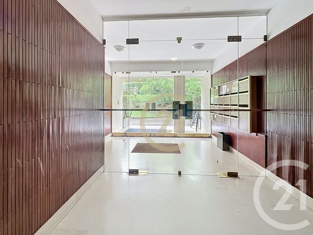 Appartement F4 à vendre - 5 pièces - 115.17 m2 - VERSAILLES - 78 - ILE-DE-FRANCE - Century 21 Fels Immobilier