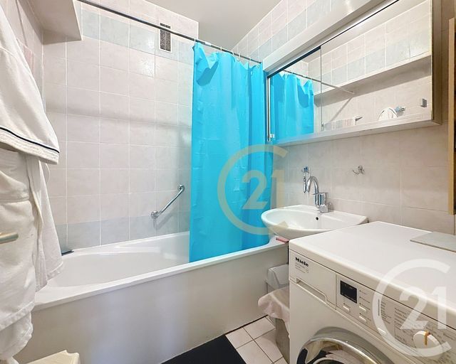 Appartement F5 à vendre - 5 pièces - 95.49 m2 - VERSAILLES - 78 - ILE-DE-FRANCE - Century 21 Fels Immobilier