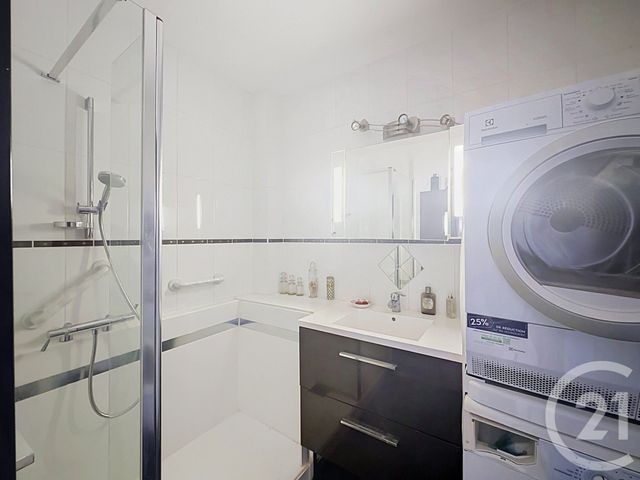Appartement F4 à vendre - 4 pièces - 95.02 m2 - VERSAILLES - 78 - ILE-DE-FRANCE - Century 21 Fels Immobilier