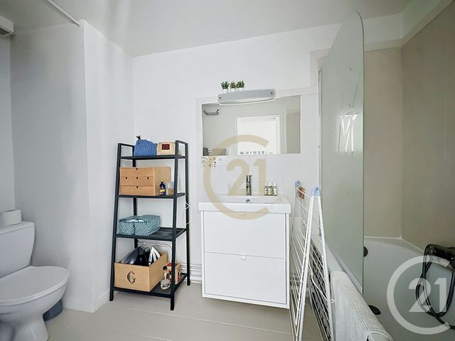 Appartement Duplex à vendre - 2 pièces - 37.46 m2 - VERSAILLES - 78 - ILE-DE-FRANCE - Century 21 Fels Immobilier