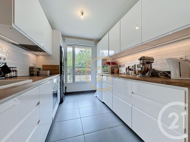 Appartement F4 à vendre - 4 pièces - 82.25 m2 - VERSAILLES - 78 - ILE-DE-FRANCE - Century 21 Fels Immobilier