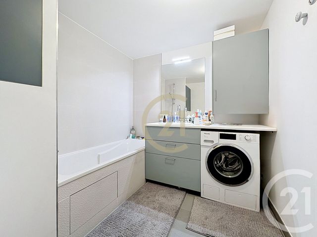 Appartement F4 à vendre - 4 pièces - 82.25 m2 - VERSAILLES - 78 - ILE-DE-FRANCE - Century 21 Fels Immobilier