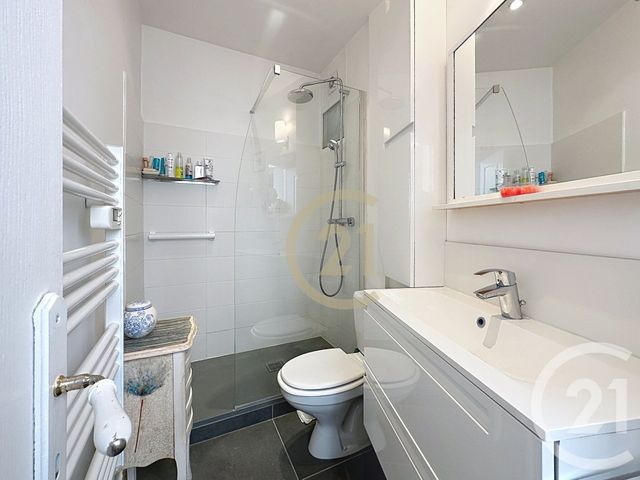 Appartement F3 à vendre - 3 pièces - 63.84 m2 - VERSAILLES - 78 - ILE-DE-FRANCE - Century 21 Fels Immobilier