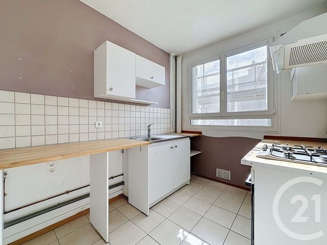 Appartement F2 à vendre - 2 pièces - 44.22 m2 - VERSAILLES - 78 - ILE-DE-FRANCE - Century 21 Fels Immobilier