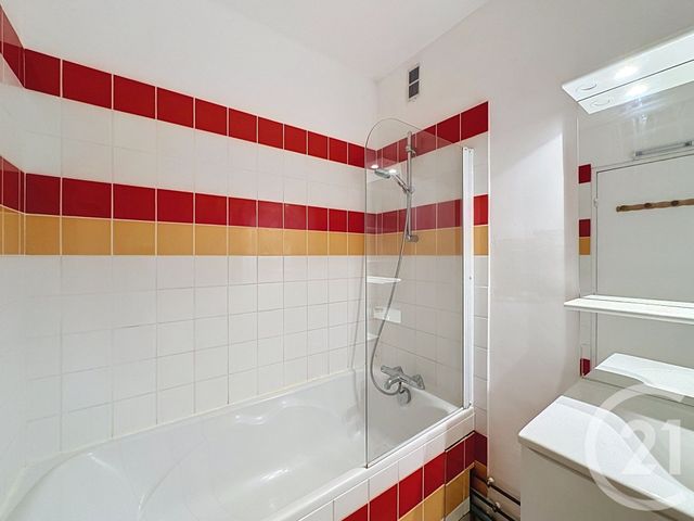 Appartement F2 à vendre - 2 pièces - 44.22 m2 - VERSAILLES - 78 - ILE-DE-FRANCE - Century 21 Fels Immobilier