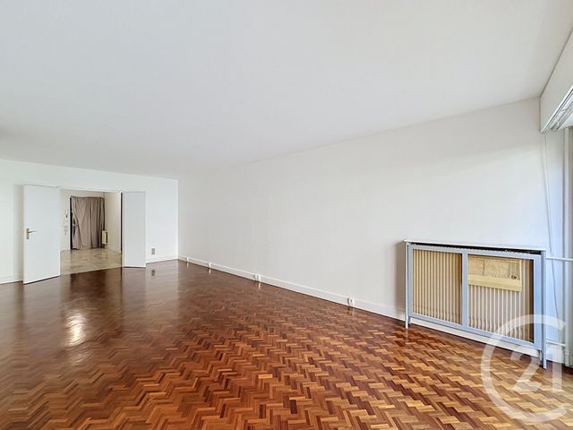 Appartement F5 à vendre - 4 pièces - 118.48 m2 - VERSAILLES - 78 - ILE-DE-FRANCE - Century 21 Fels Immobilier