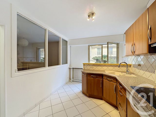 Appartement F5 à vendre - 4 pièces - 118.48 m2 - VERSAILLES - 78 - ILE-DE-FRANCE - Century 21 Fels Immobilier
