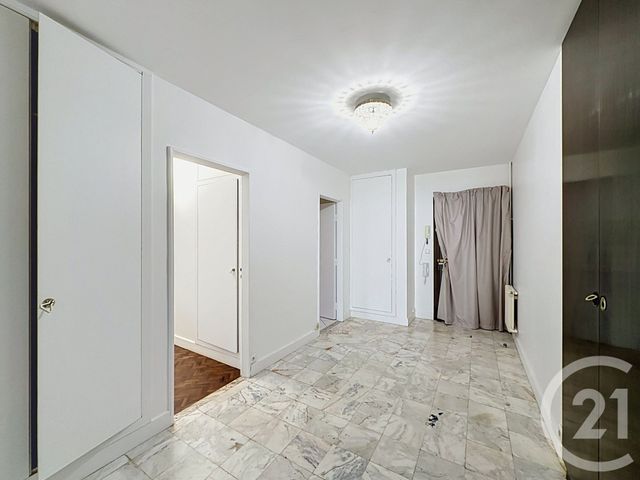 Appartement F5 à vendre - 4 pièces - 118.48 m2 - VERSAILLES - 78 - ILE-DE-FRANCE - Century 21 Fels Immobilier