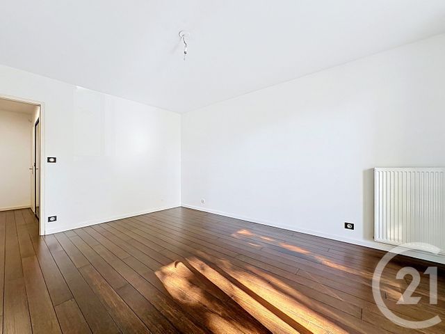 Appartement F3 à vendre - 3 pièces - 65.05 m2 - VERSAILLES - 78 - ILE-DE-FRANCE - Century 21 Fels Immobilier