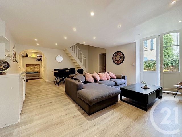 Appartement F4 à vendre - 4 pièces - 111.79 m2 - VERSAILLES - 78 - ILE-DE-FRANCE - Century 21 Fels Immobilier
